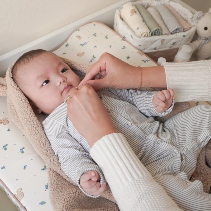 Одеяло для новорожденных муслиновое Cam Cam Copenhagen "Blueberries", молочное, 100 x 100 см - Фото № 2